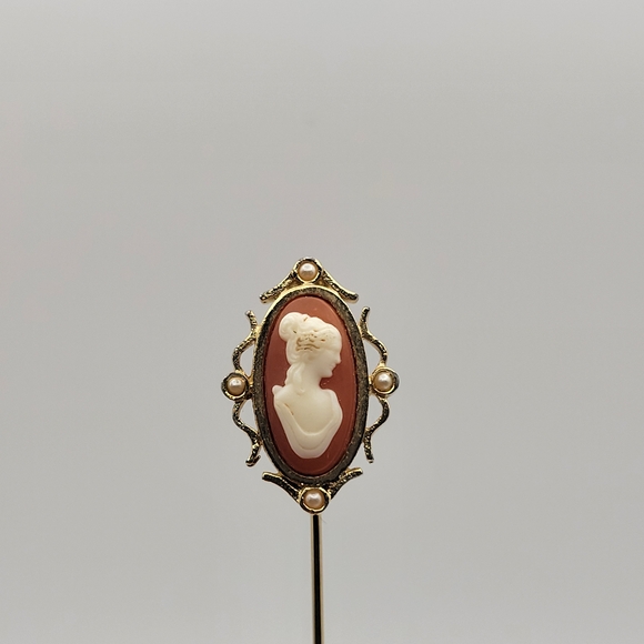 Avon Jewelry - Elegant Avon Cameo Stick Pin with Gold and Seed Pearls Accents